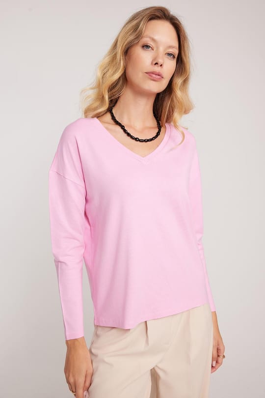 Kadın Slim Fit Dar Kesim Viskonlu Kumaş V Yaka Pembe Bluz