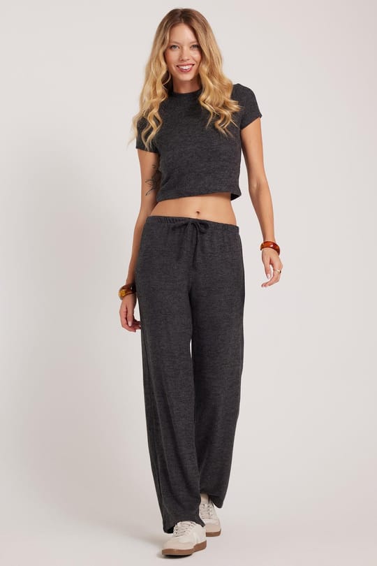 Kadın Slim Fit Dar Kesim Yarım Balıkçı Yaka Kısa Kollu Antrasit Bluz
