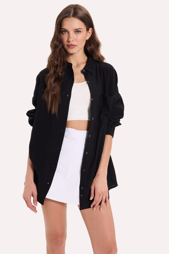 Kadın Oversize Rahat Kesim Uzun Kollu Düz Viskonlu Siyah Gömlek
