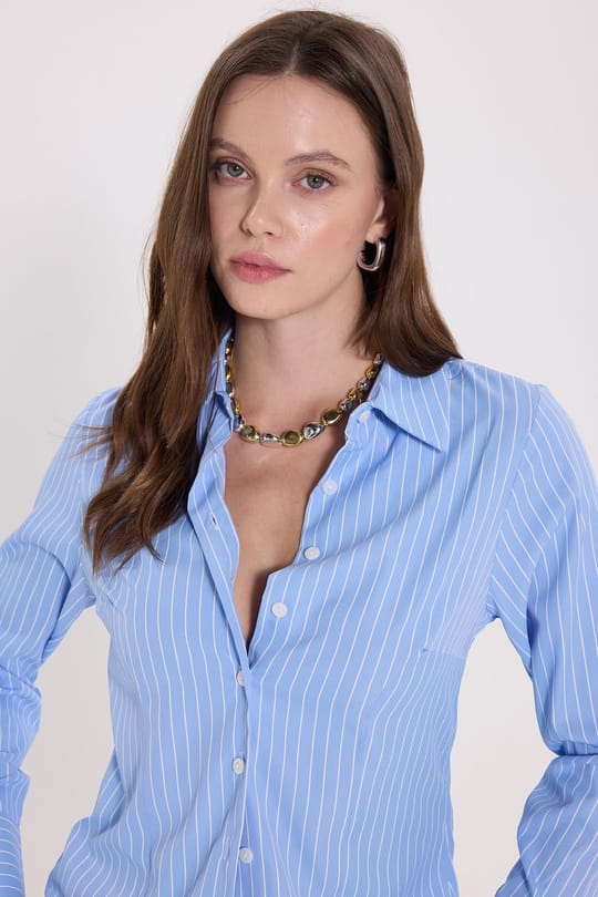Kadın Slim Fit Dar Kesim Uzun Kollu Çizgili Mavi Gömlek