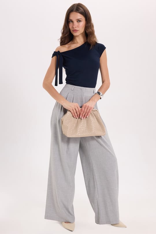 Kadın Slim Fit Dar Kesim Kısa Kollu Kayık Yaka Lacivert Bluz