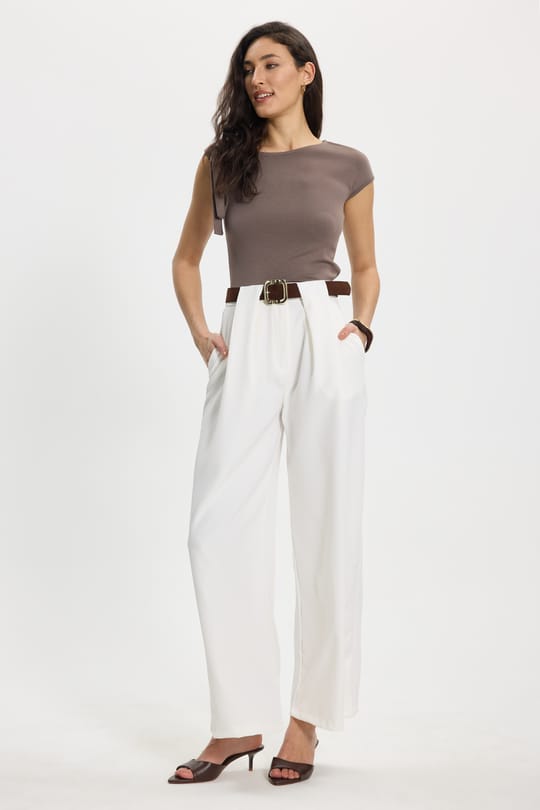 Kadın Slim Fit Dar Kesim Kısa Kollu Kayık Yaka Kahverengi Bluz