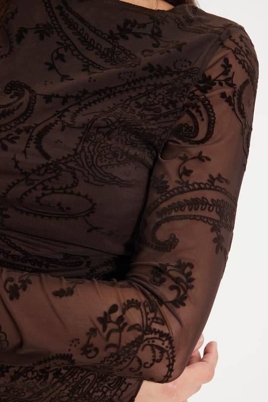 Kadın Slim Fit Dar Kesim Bisiklet Yaka Uzun Kollu Kahverengi Bluz