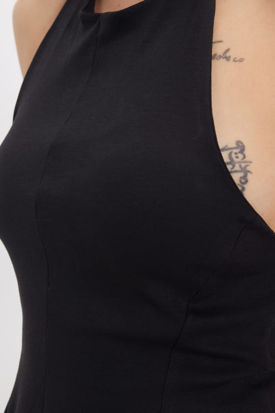 Kadın Slim Fit Dar Kesim  %100 Pamuk Boyundan Bağlamalı Sıfır Kol Siyah Bluz