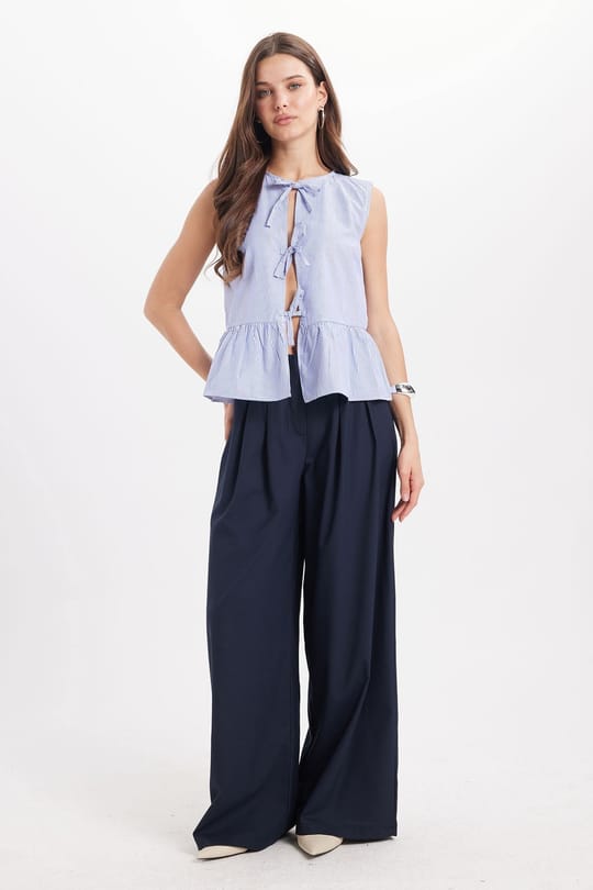 Kadın Slim Fit Dar Kesim Önden Bağlamalı Pamuklu Çizgili Mavi Bluz Gömlek 