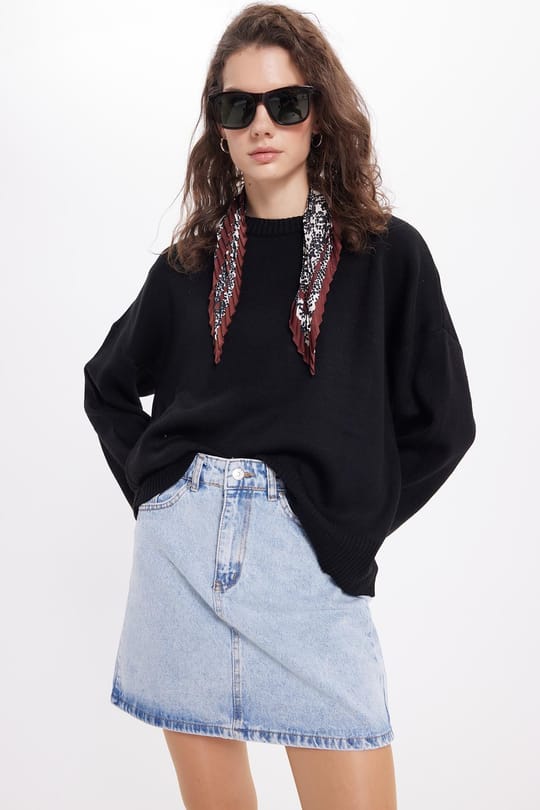Kadın Oversize Geniş Kesim Bisiklet Yaka Siyah Kazak