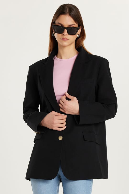 Kadın Slim Fit Dar Kesim Mono Yaka Torba Cep Vatkalı Siyah Ceket