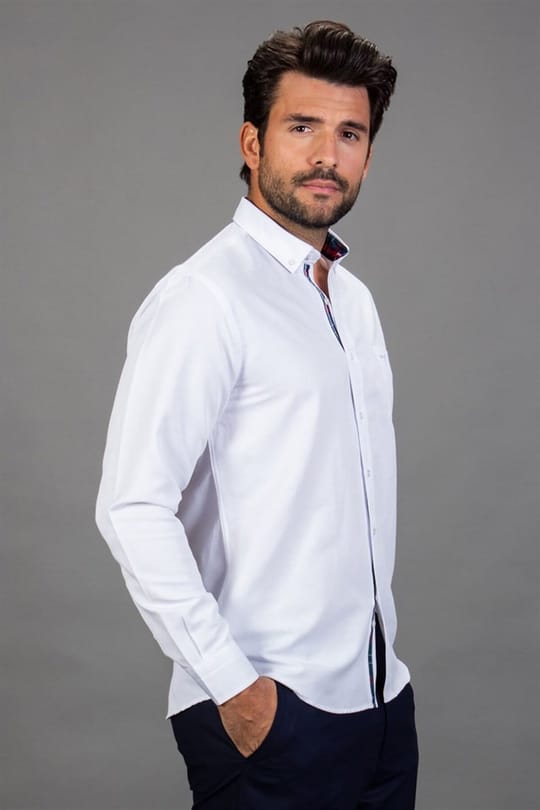 Erkek Klasik Fit Rahat Kesim Pamuklu Kolay Ütülenebilir Düğmeli Yaka Düz Beyaz Spor Gömlek