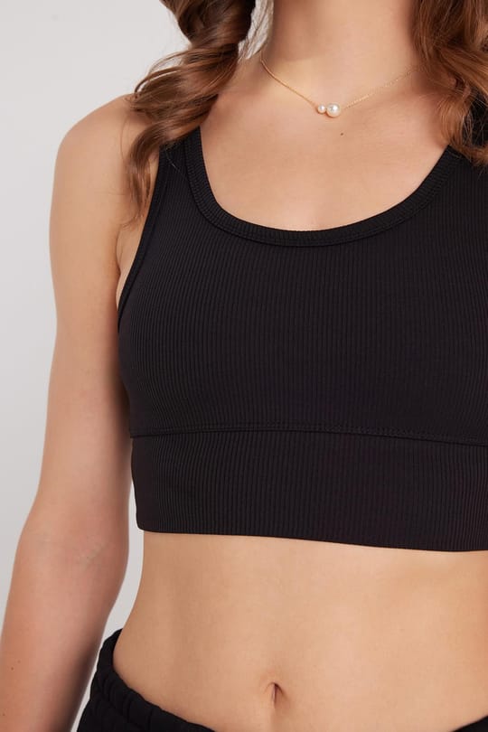 Kadın Slim Fit Dar Kesim Bisiklet Yaka Kalın Askılı Esnek Siyah Spor Atlet