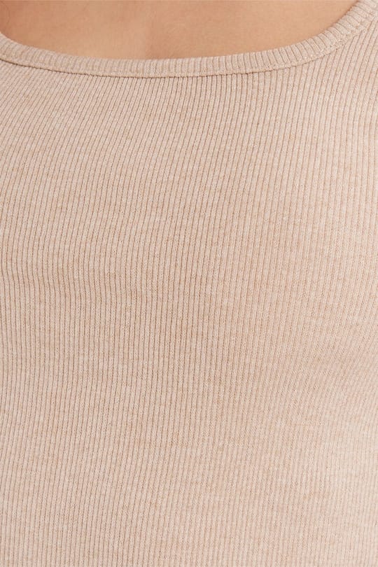 Kadın Slim Fit Dar Kesim Askılı Kare Yaka Pamuklu Vizon Crop Atlet