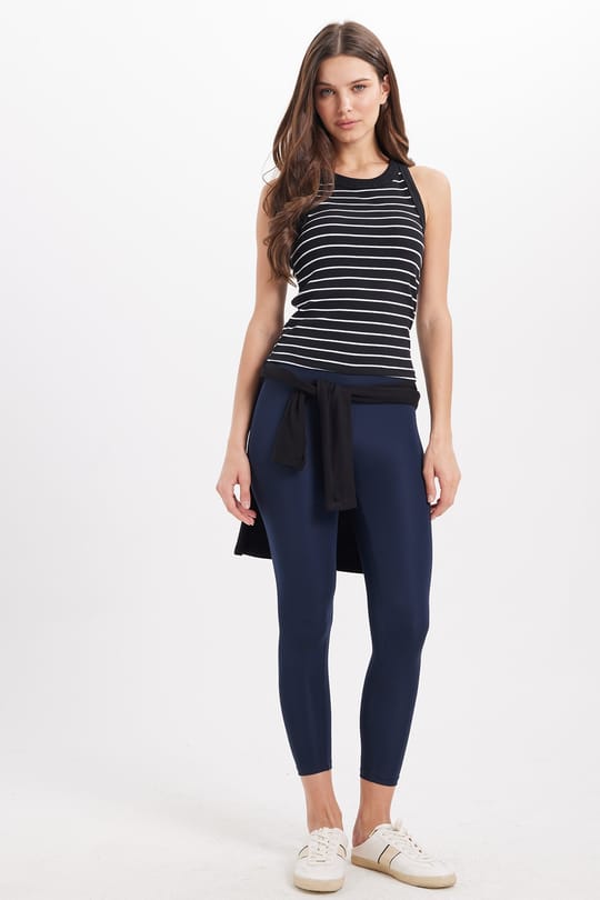 Kadın Slim Fit Dar Kesim Pamuklu Askılı Bisiklet Yaka Çizgili Siyah Crop Atlet