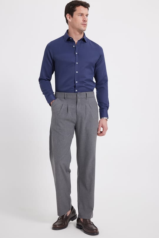 Modern Slim Fit Uzun Kollu Pamuklu Kolay Ütü Armürlü Erkek Lacivert Gömlek