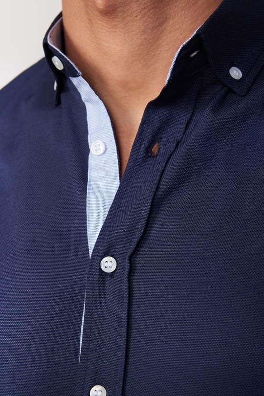 Slim Fit Uzun Kollu Düğmeli Yaka Pamuklu Kolay Ütü Düz Erkek Gömlek