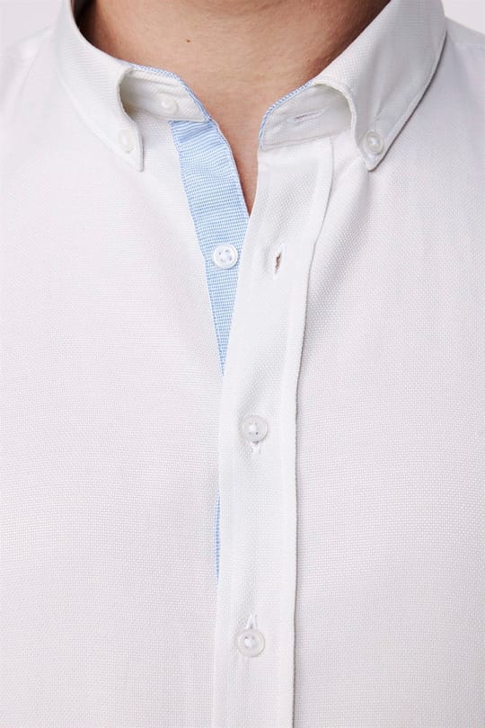 Slim Fit Uzun Kollu Düğmeli Yaka Pamuklu Kolay Ütü Düz Erkek Gömlek