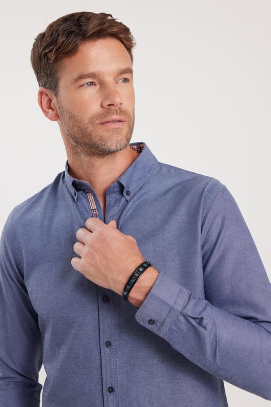 Erkek Slim Fit Dar Kesim Uzun Kollu Pamuklu Oxford Doku Lacivert Düğmeli Yaka Gömlek