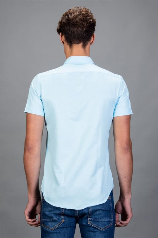 Erkek Slim Fit Dar Kesim Kısa Kollu Pamuklu Oxford Doku Turkuaz Düğmeli Yaka Gömlek