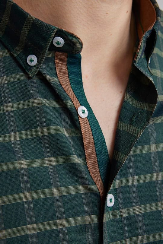 Slim Fit Uzun Kollu Düğmeli Yaka Kareli Pamuklu Kolay Ütü Erkek Gömlek