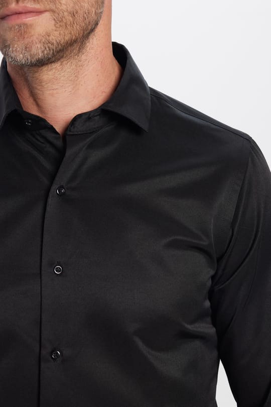 Erkek Slim Fit Dar Kesim Pamuklu Düz Siyah Gömlek