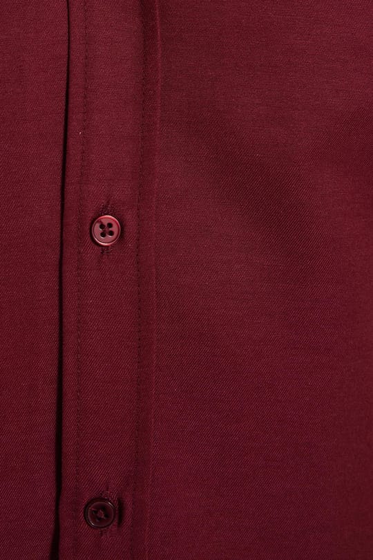 Slim Fit Uzun Kollu Düğmeli Yaka Pamuklu Kolay Ütü Düz Erkek Gömlek