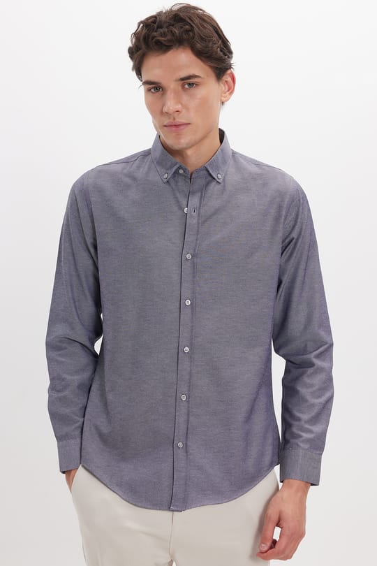 Slim Fit Uzun Kollu Düğmeli Yaka Pamuklu Kolay Ütü Düz Erkek Gömlek