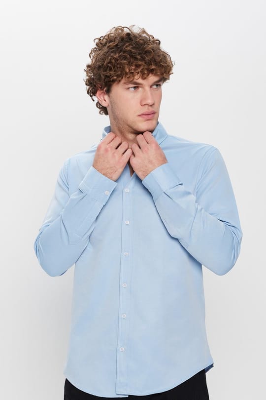 Slim Fit Düğmeli Yaka Pamuklu Kolay Ütü Düz Erkek Gömlek