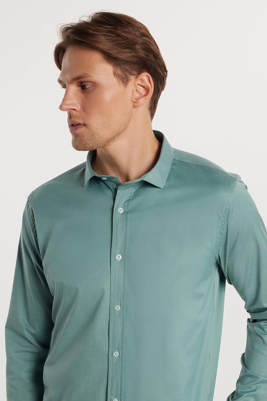 Slim Fit Uzun Kollu Likralı Düz Pamuk Saten Erkek Yeşil Gömlek