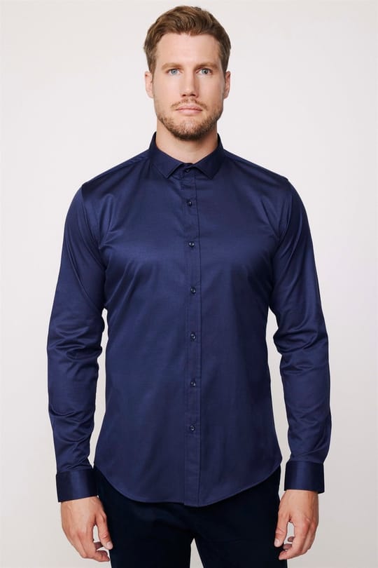 Slim Fit Uzun Kollu Likralı Düz Pamuk Saten Erkek Lacivert Gömlek