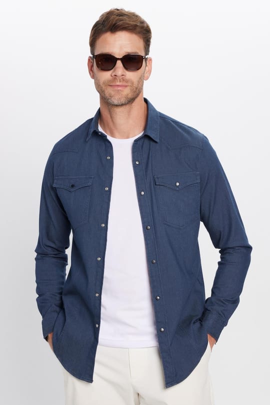 Erkek Slim Fit Dar Kesim Çift Cepli Denim Kot Lacivert Gömlek
