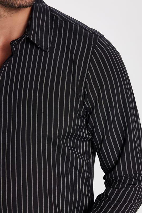 Slim Fit Uzun Kollu Pamuklu Kolay Ütü Çizgili Erkek Siyah Lacivert Gömlek