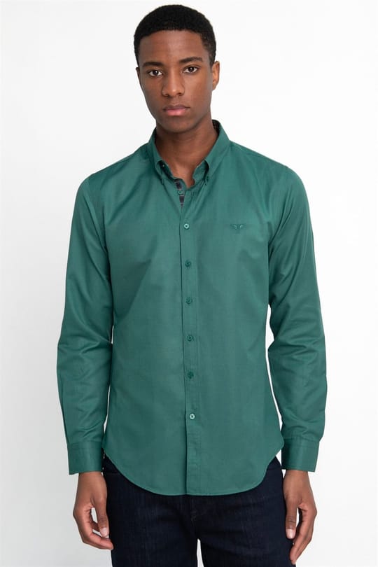 Erkek Slim Fit Dar Kesim Uzun Kollu Pamuklu Oxford Doku Kolay Ütülenebilir Yeşil Düğmeli Yaka Gömlek