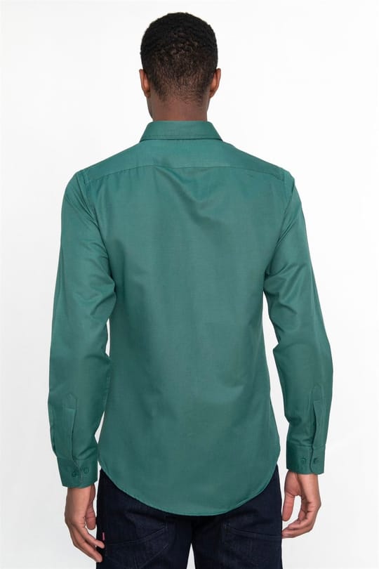 Erkek Slim Fit Dar Kesim Uzun Kollu Pamuklu Oxford Doku Kolay Ütülenebilir Yeşil Düğmeli Yaka Gömlek