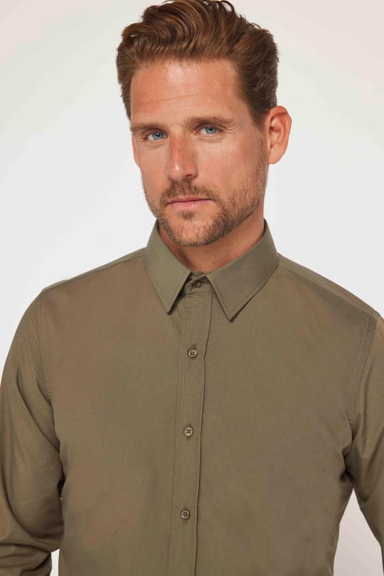 Erkek Slim Fit Dar Kesim Pamuklu Terry Cotton Kumaş Kolay Ütü Haki Gömlek