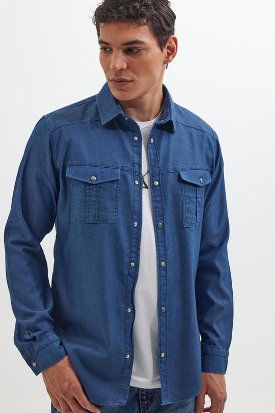 Slim Fit Uzun Kollu Spor Yaka Yıkamalı Çift Cepli Armürlü Denim Kot İndigo Erkek Gömlek