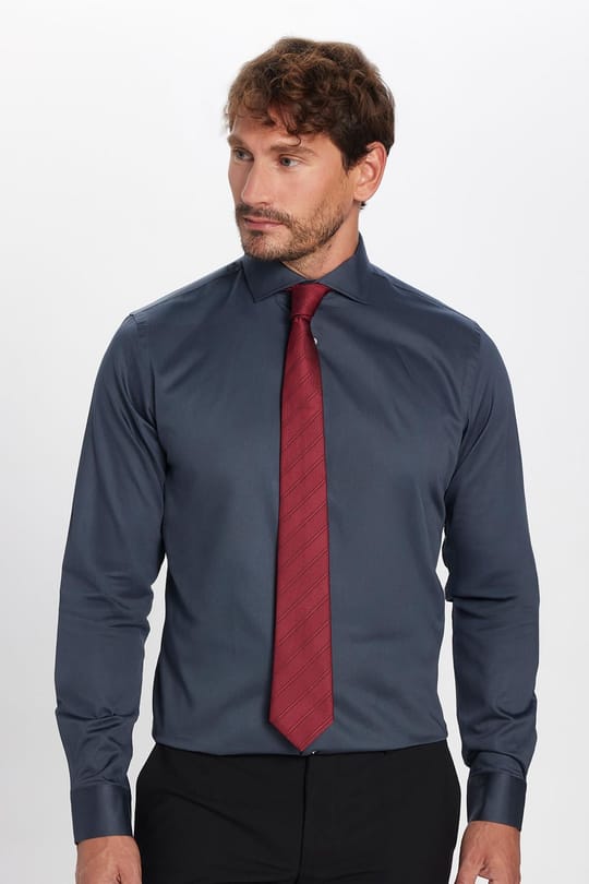 Erkek Slim Fit Dar Kesim %100 Pamuk Koton Saten Premium Seri Antrasit Gömlek