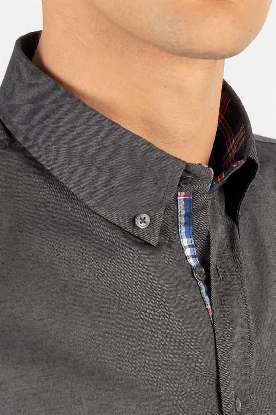 Erkek Slim Fit Dar Kesim Kısa Kollu Pamuklu Oxford Doku Kolay Ütülenebilir Gri Düğmeli Yaka Gömlek