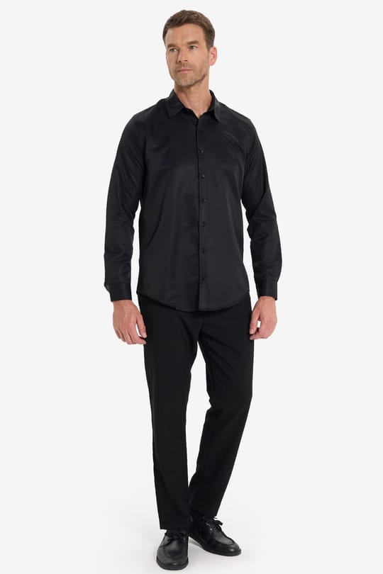 Slim Fit Kolay Ütülenebilir Ter Konforu Sağlayan Kravatlık Yaka Dört Mevsim Siyah Erkek Gömlek