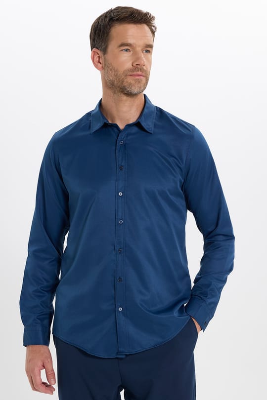 Slim Fit Kolay Ütülenebilir Ter Konforu Sağlayan Kravatlık Yaka Dört Mevsim Lacivert Erkek Gömlek