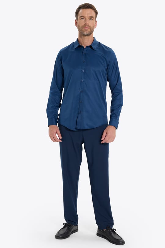 Slim Fit Kolay Ütülenebilir Ter Konforu Sağlayan Kravatlık Yaka Dört Mevsim Lacivert Erkek Gömlek