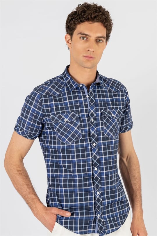 Slim Fit Kısa Kollu Ekose Çift Cep Kapaklı Erkek Gömlek