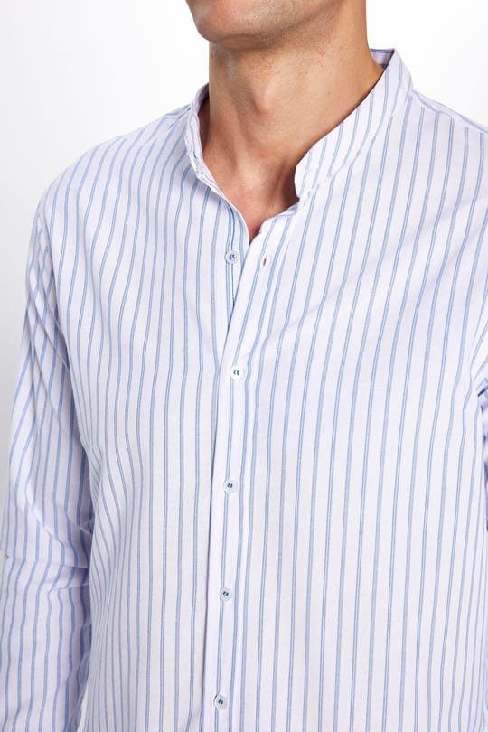  Erkek Slim Fit Dar Kesim Uzun Kollu Pamuklu Beyaz Hakim Yaka Gömlek