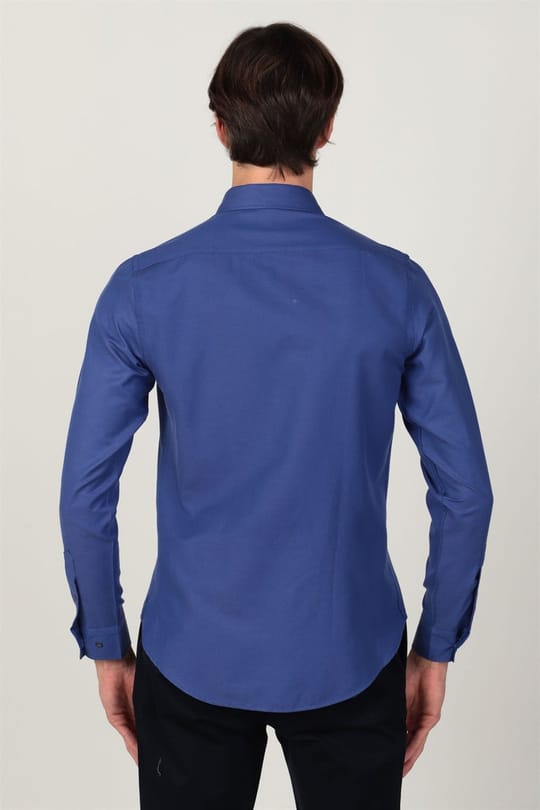 Slim Fit Uzun Kollu Düğmeli Yaka Pamuklu Kolay Ütü Düz Erkek Gömlek