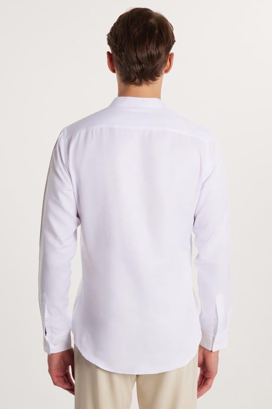 Erkek Slim Fit Dar Kesim Uzun Kollu Pamuklu Beyaz Hakim Yaka Gömlek