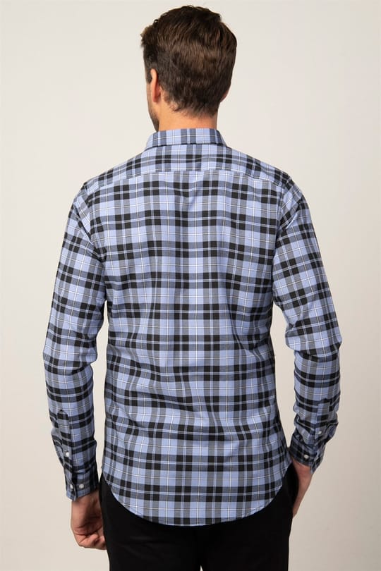 Erkek Slim Fit Dar Kesim Uzun Kollu Pamuklu Kolay Ütü Kareli Düğmeli Yaka Gömlek