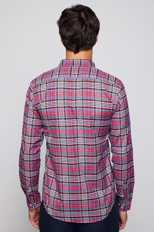 Erkek Slim Fit Dar Kesim Uzun Kollu Pamuklu Kolay Ütü Kareli Düğmeli Yaka Gömlek