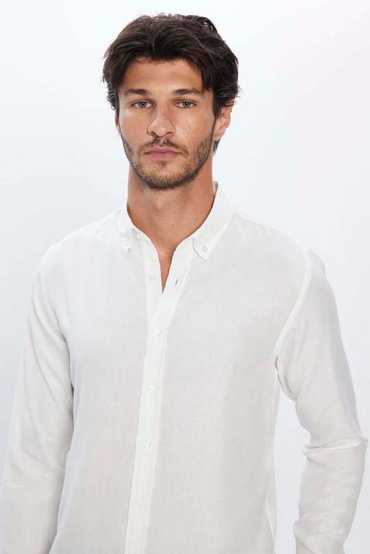 Erkek Slim Fit Dar Kesim Yün Viskon Düğmeli yaka Beyaz Düz Gömlek