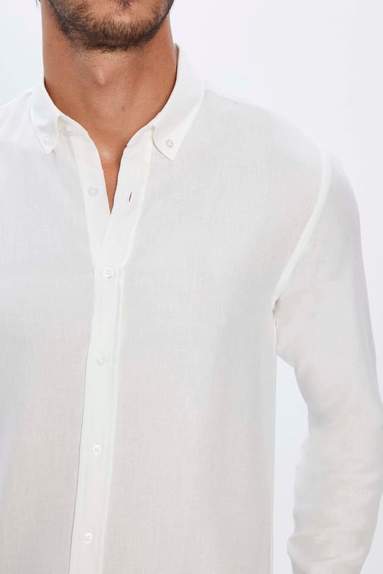 Erkek Slim Fit Dar Kesim Yün Viskon Düğmeli yaka Beyaz Düz Gömlek
