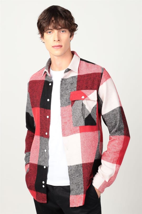 Slim Fit Kışlık Büyük Kareli Büyük Cep Oduncu Erkek Gömlek