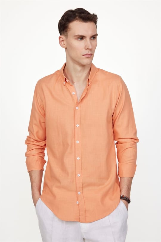 Erkek Slim Fit Dar Kesim %100 Pamuk Keten Doku Düğmeli Yaka Turuncu Gömlek