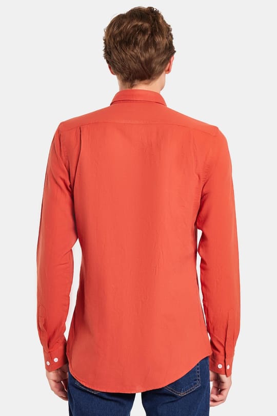 Erkek Slim Fit Dar Kesim %100 Pamuk Keten Doku Düğmeli Yaka Kiremit Gömlek