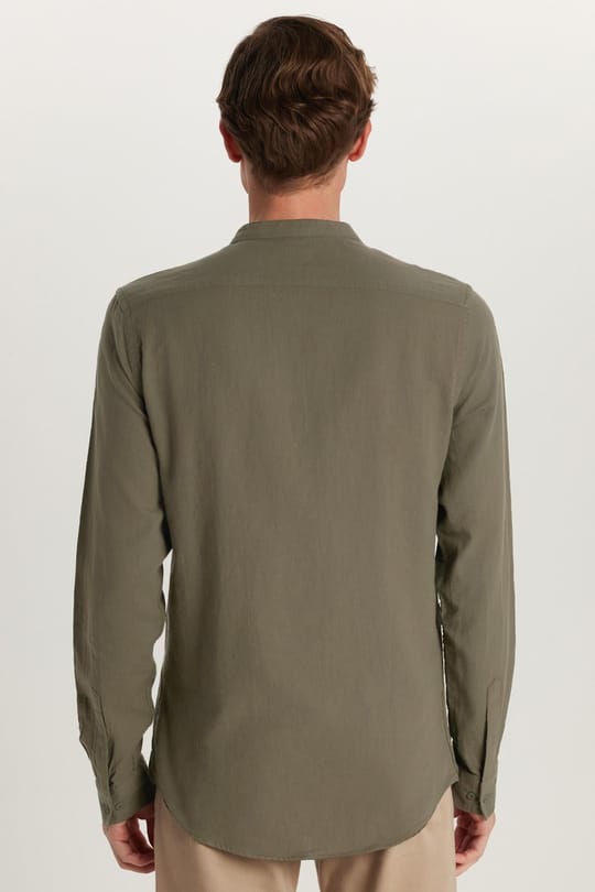 Erkek Slim Fit Dar Kesim Uzun Kollu %100 Pamuk Keten Doku Hakim Yaka Haki Gömlek